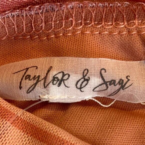 Taylor & Sage Plaid Print Long Sleeves Mesh Lined Dress Size Medium Mock Neck - Picture 6 of 9